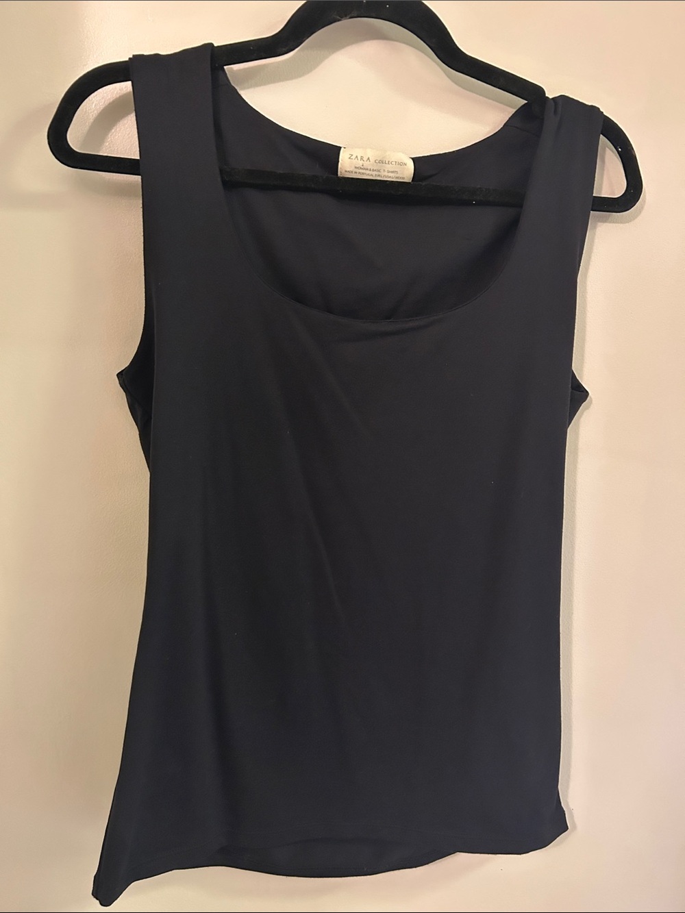 Zara Black Scoop Neck Tank Top